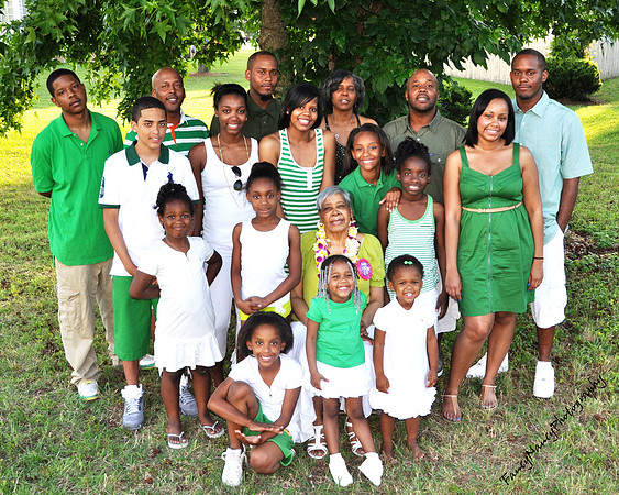 Large Family Portraits